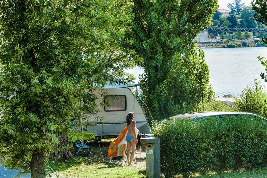 aire de camping-car dans l'ain