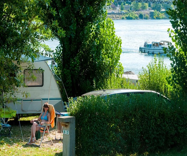 caravaning ain