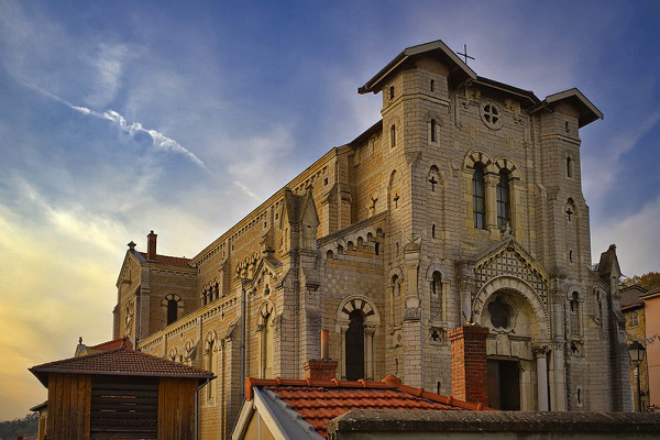 eglise trevoux