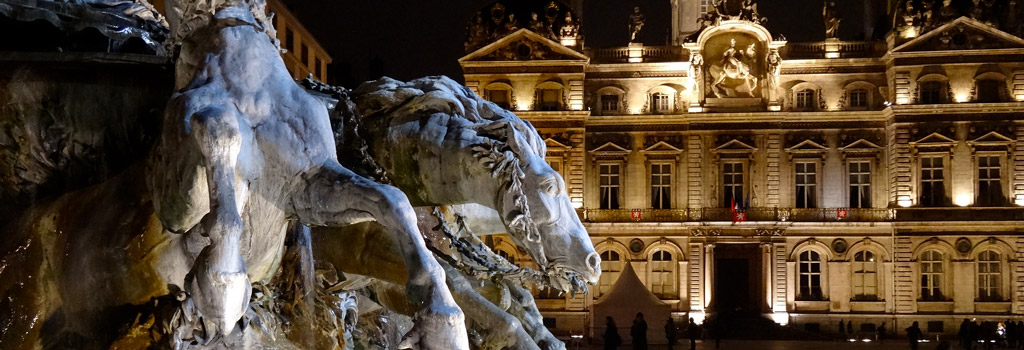 voir fontaine bartholdi lyon